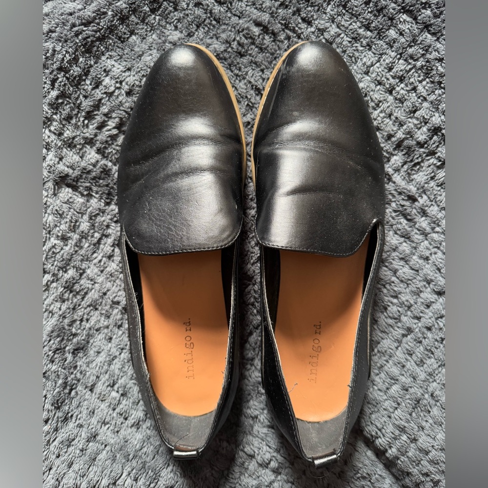 Indigo Rd. Black Loafers
Women’s 9M